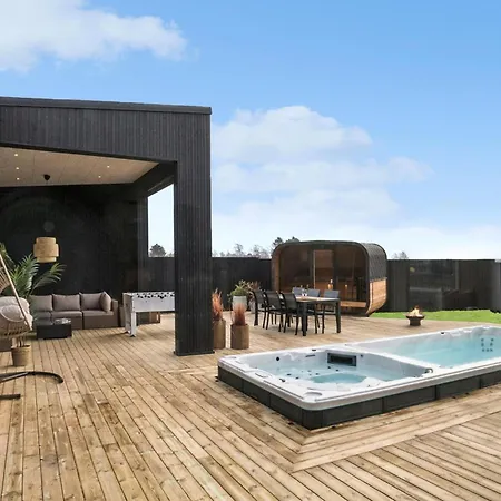 Feriehus Awesome In With Sauna Odder